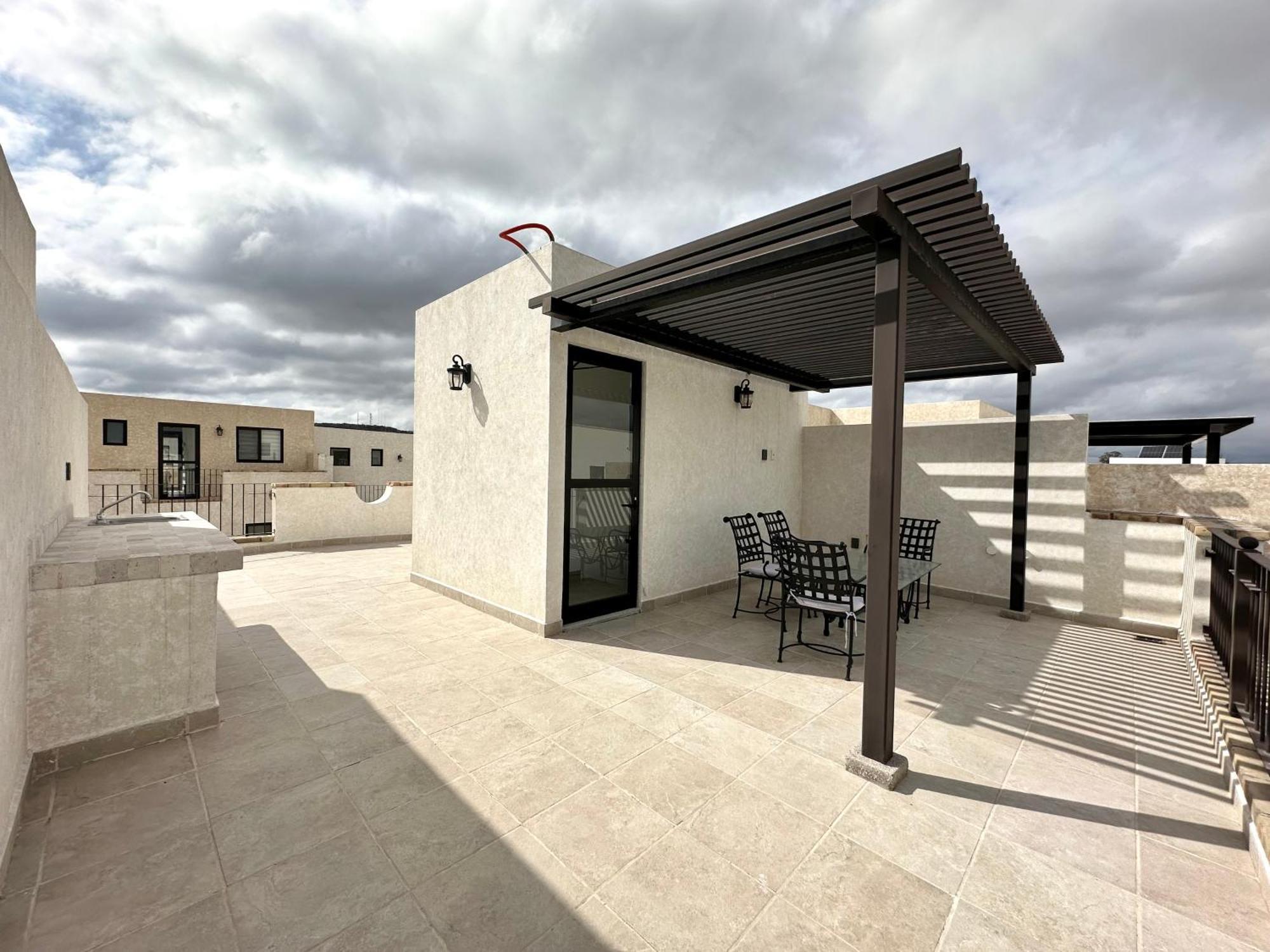 3Bedrooms-5 Min Downtown-Wifi-Pool-Jacuzzi-Parking سان ميغيل دي الليندي المظهر الخارجي الصورة